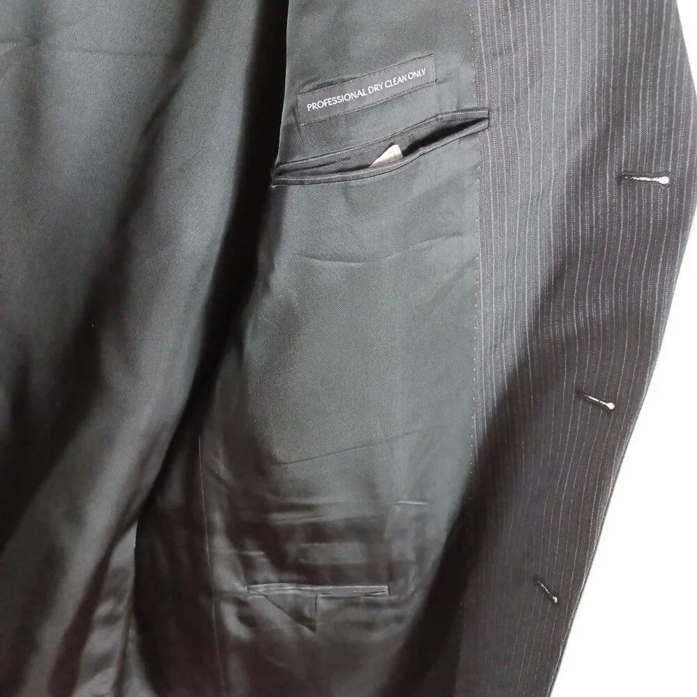 NWT Cashmere Wool Jones New York 48 Black PinStripe Classic Blazer Sport coat